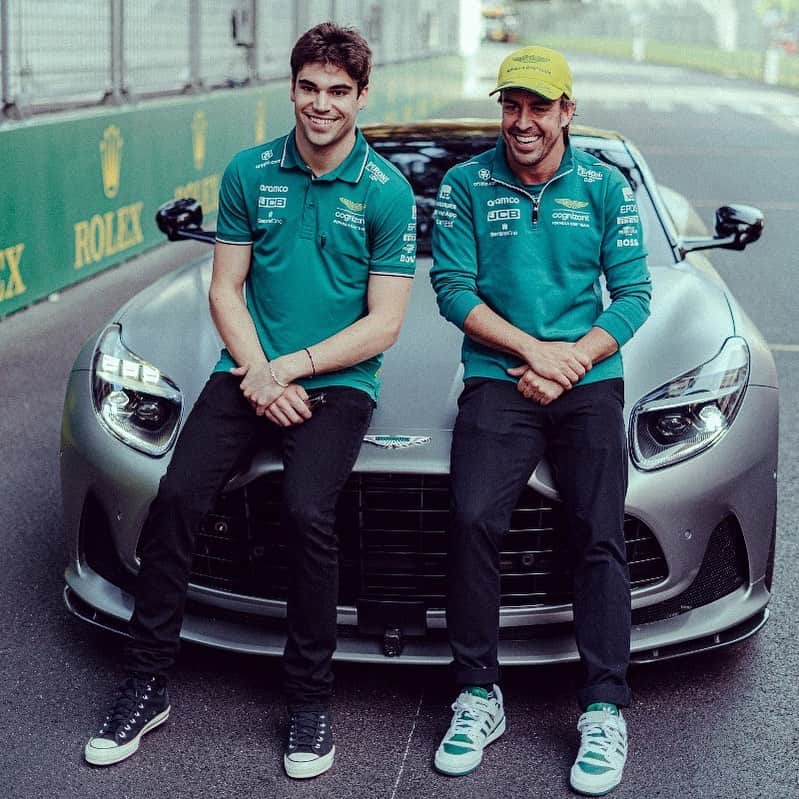フェルナンド・アロンソのインスタグラム：「Monaco. All set 💪. @astonmartinf1 @astonmartin @lance_stroll #f1 #monaco #astonmartin」