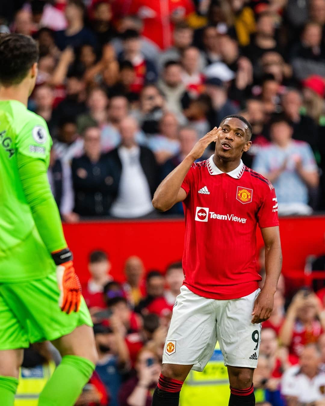 マンチェスター・ユナイテッドさんのインスタグラム写真 - (マンチェスター・ユナイテッドInstagram)「French kiss 😘  #MUFC #ManUtd #Martial #OldTrafford #PremierLeague」5月26日 5時16分 - manchesterunited