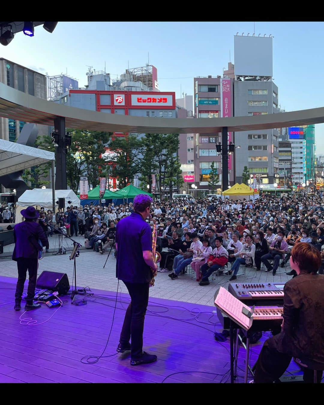 日野賢二さんのインスタグラム写真 - (日野賢二Instagram)「Thanx everyone for Coming down to  Jino Jam Gig @Ikebukuro Jazz Festival ,I had a Blast! ジノ・ジャム@池袋 JAZZフェスに来てくれた皆さんありがとうございます♪😊special Thanx to Ayumi Hoshikawa!」5月26日 6時08分 - jinobass