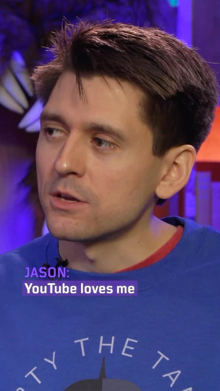 アンソニー・ペディラのインスタグラム：「@dailydoseofinternet is banned from the YouTube homepage   (full vid coming tomorrow)」