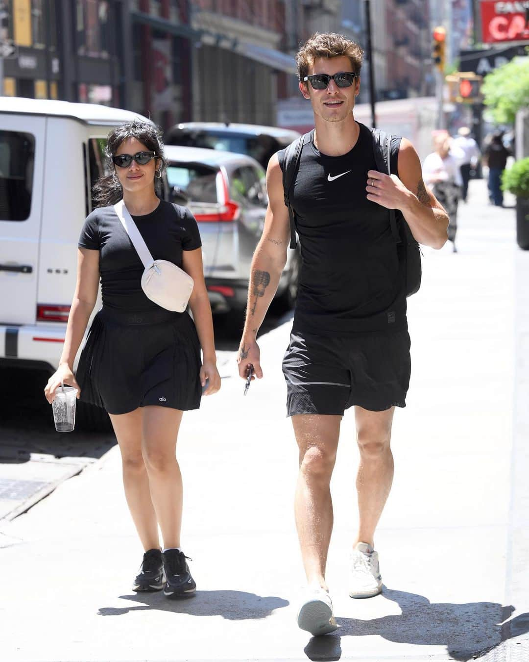 Just Jaredさんのインスタグラム写真 - (Just JaredInstagram)「Shawn Mendes and Camila Cabello were spotted shopping in their workout gear on Thursday afternoon in New York City, further fueling those rekindled romance rumors. #ShawnMendes #CamilaCabello Photos: Splash」5月26日 7時35分 - justjared