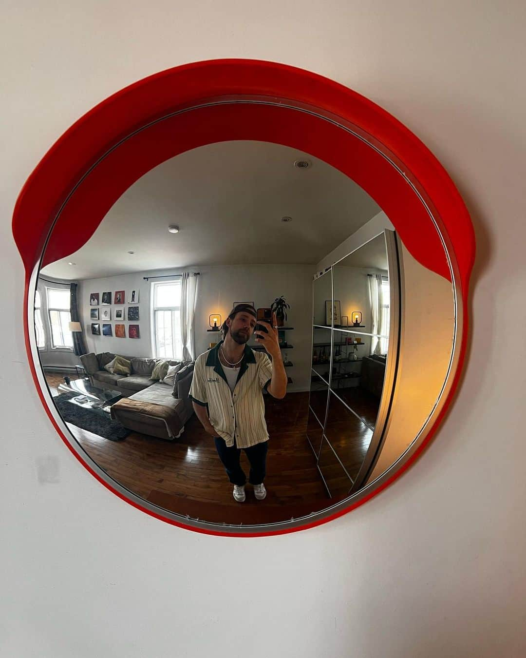 ジャン＝リュック・ベイカーさんのインスタグラム写真 - (ジャン＝リュック・ベイカーInstagram)「Objects in the mirror are closer than they appear」5月26日 7時35分 - jeanlucbaker