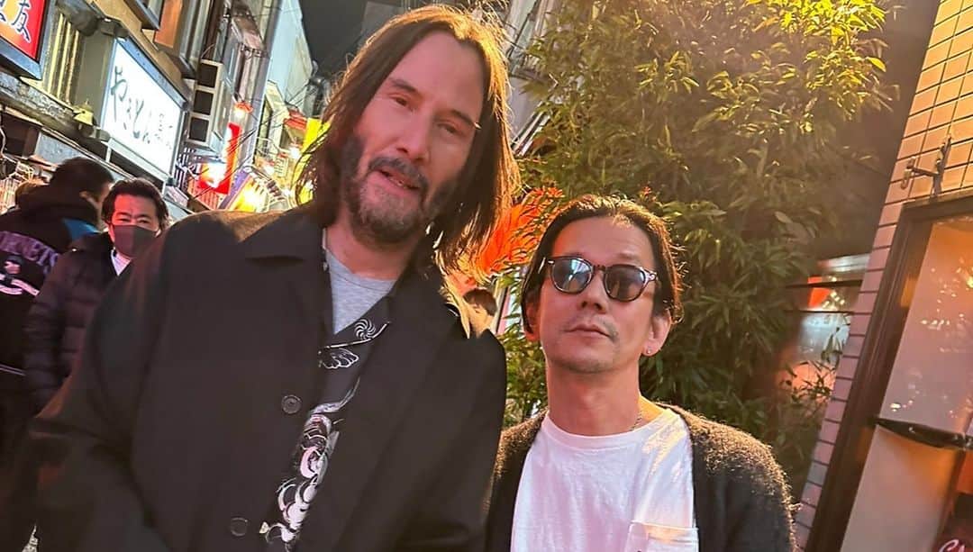 野村訓市さんのインスタグラム写真 - (野村訓市Instagram)「Suntory Time for 100 years! Directed by @sofiacoppola staring @keanureevesofflcal_ @yoji_noda and @nobuhikokitamura it was like 20 years anniversary of Lost In Translation , Suntory time forever @suntorywhisky  サントリーウイスキー100年、ソフィア作。死ぬまで乾杯🍻」5月26日 19時19分 - kunichi_nomura