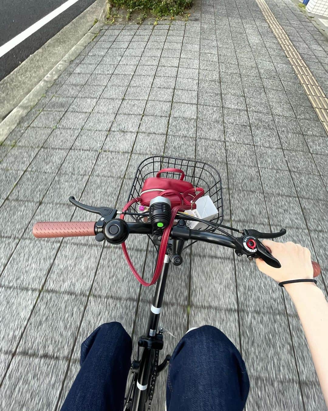 三野宮鈴さんのインスタグラム写真 - (三野宮鈴Instagram)「マイチャリを誕生日にGETしたのでお散歩に乗り潰してます。🚲」5月26日 18時17分 - suzuchan.1