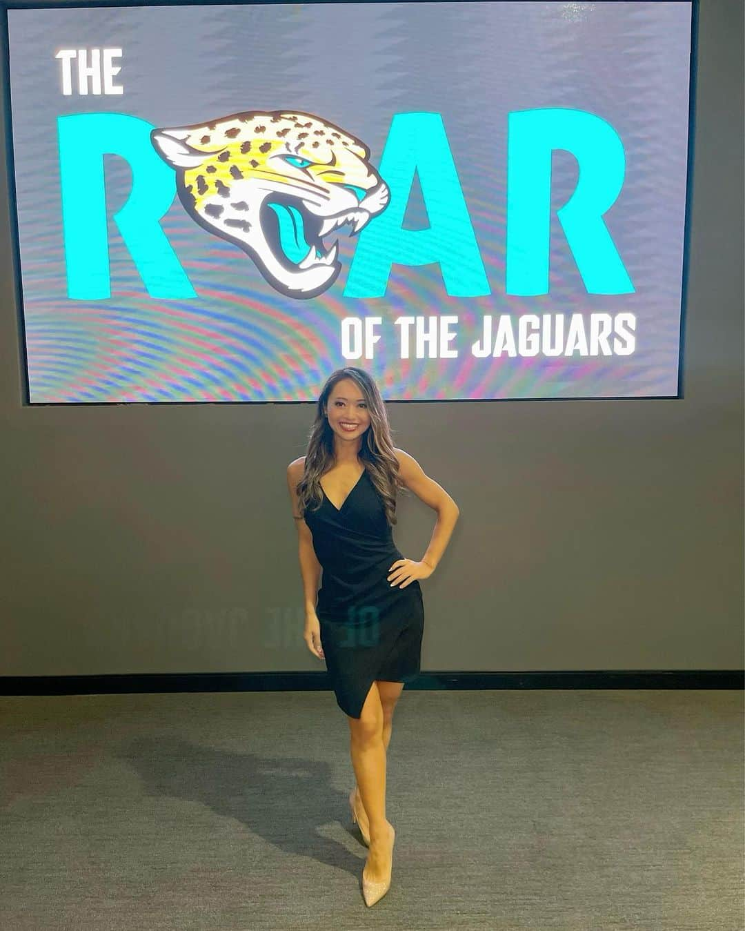 本田景子さんのインスタグラム写真 - (本田景子Instagram)「6️⃣th year... Let's gooooo!!!!!!🔥🔥🔥🔥🔥🔥  6年目スタート！！  #theroarofthejags #nflcheerleaders #florida #jacksonville #nfl #jaguars #duuuval #アメリカ生活 #nfl #本田景子 #チアリーダー #ジャクソンビル #フロリダ」5月26日 11時44分 - keikohonda1111