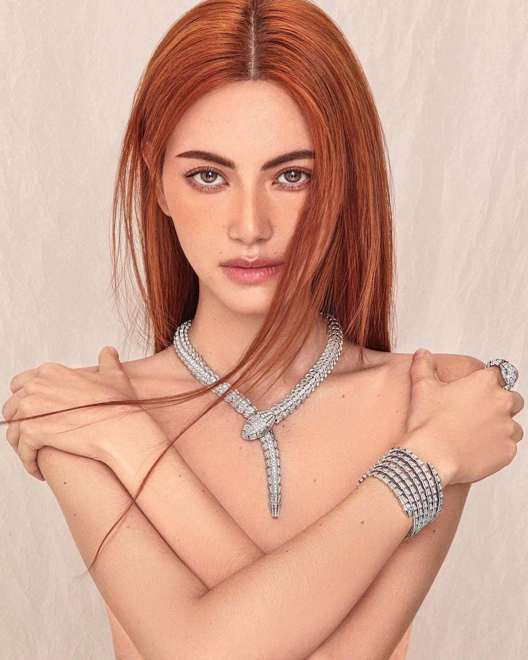 マイ・ダーウィカーのインスタグラム：「💎」