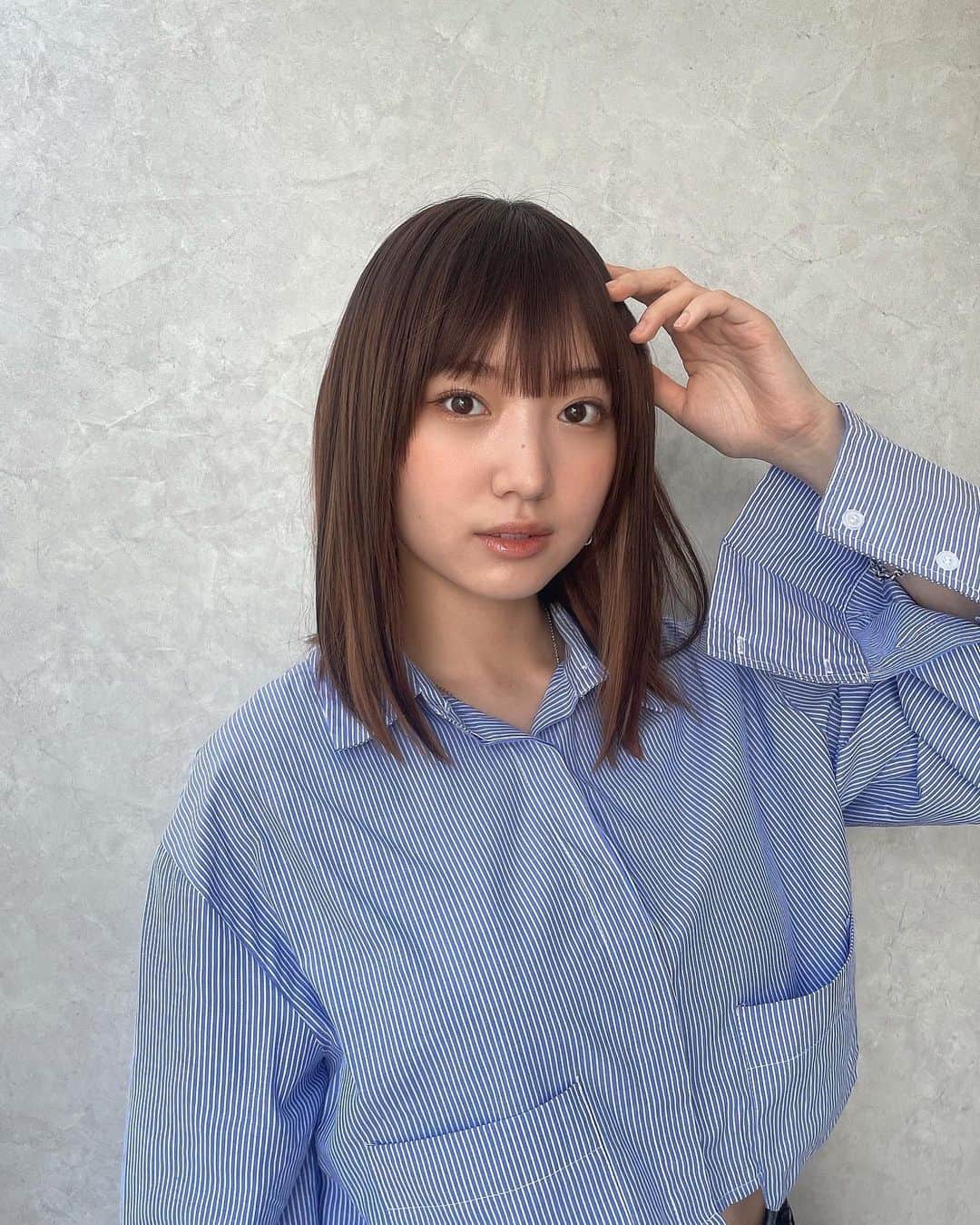 太田夢莉さんのインスタグラム写真 - (太田夢莉Instagram)「@spicamatsuoka さんにさらっさらにしてもらいました〜 日々、セルフケアをしていても定期的なトリートメントは欠かせません💆🏻‍♀️ありがとうございます！ #haircare #トリートメント #ミディアムヘア」5月26日 19時24分 - yustagram12