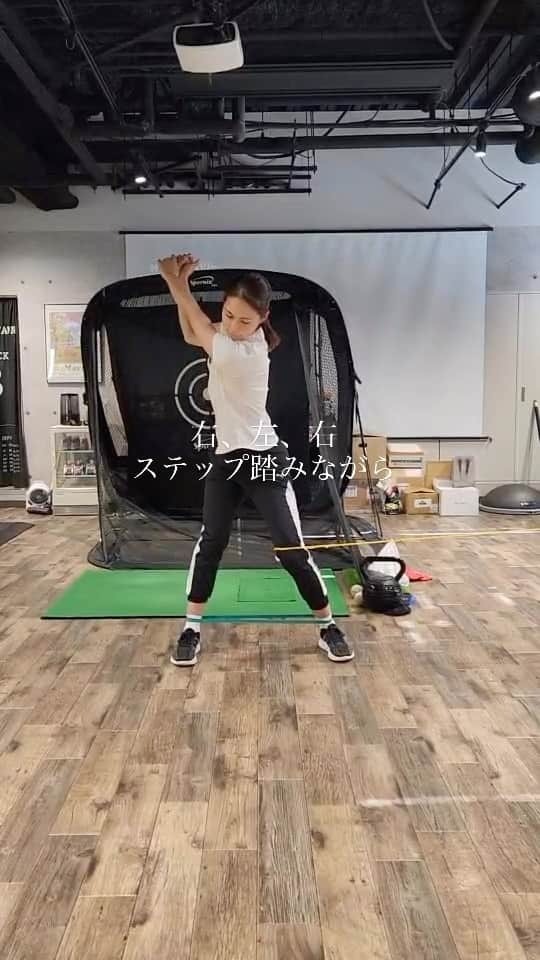 のインスタグラム：「最近のスイングイメージ載せてみます🏌️‍♀️  私はバックスイングで左脚が内側に入ってしまうので、 トップで腕と左うちももが引っ張り合って、 限界を感じたところから打ちたいなぁと💭  ただ打つだけではなくて イメージを沢山作ってから練習しにいくと 効果的だなぁと感じてます！  #golf #golfswing #ゴルフ #ゴルフスイング #ゴルフスイング動画 #ゴルフ女子 #ゴルフトレーニング #トレーニング #ドライバーショット」