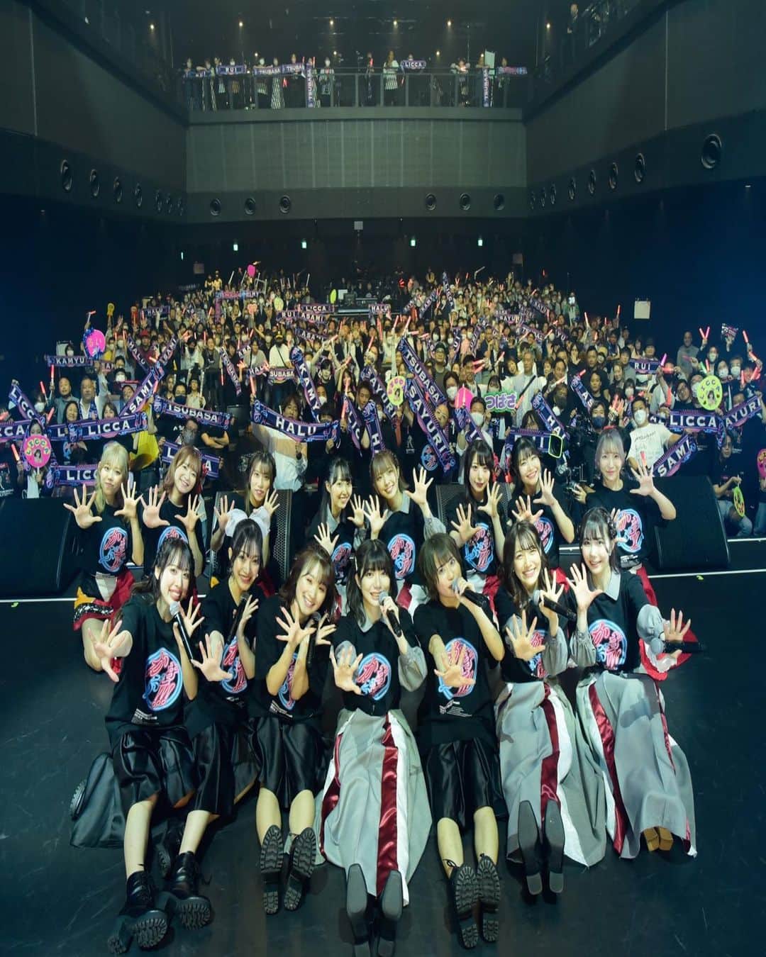 宮島小百合のインスタグラム：「ZeppShinjuku 1stワンマンライブ 本当にありがとうございました！！  楽しすぎてやばかった 余韻もすごい ありがとう。 またでっかいとこで会おうね❤️‍🔥  #Zepp#zeppshinjuku  #かかかぶぶぶききき#歌舞伎町#アイドル」