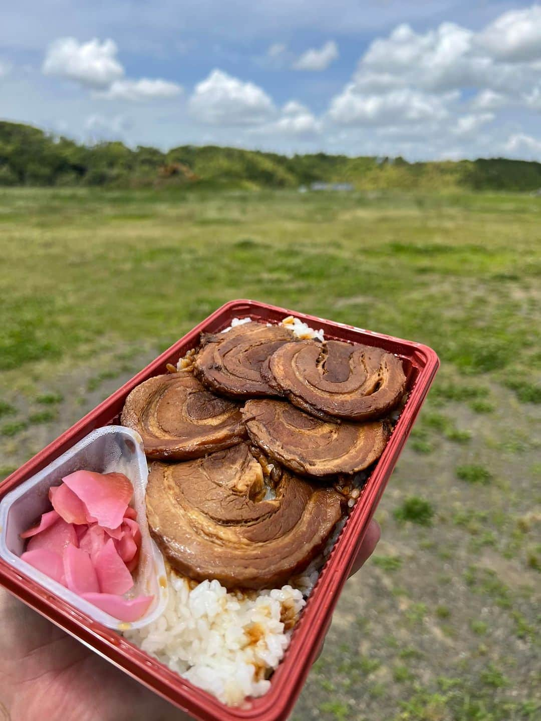 野口克也のインスタグラム：「なにか、お約束らしいので。  ちよっと味濃すぎないですかね？w」