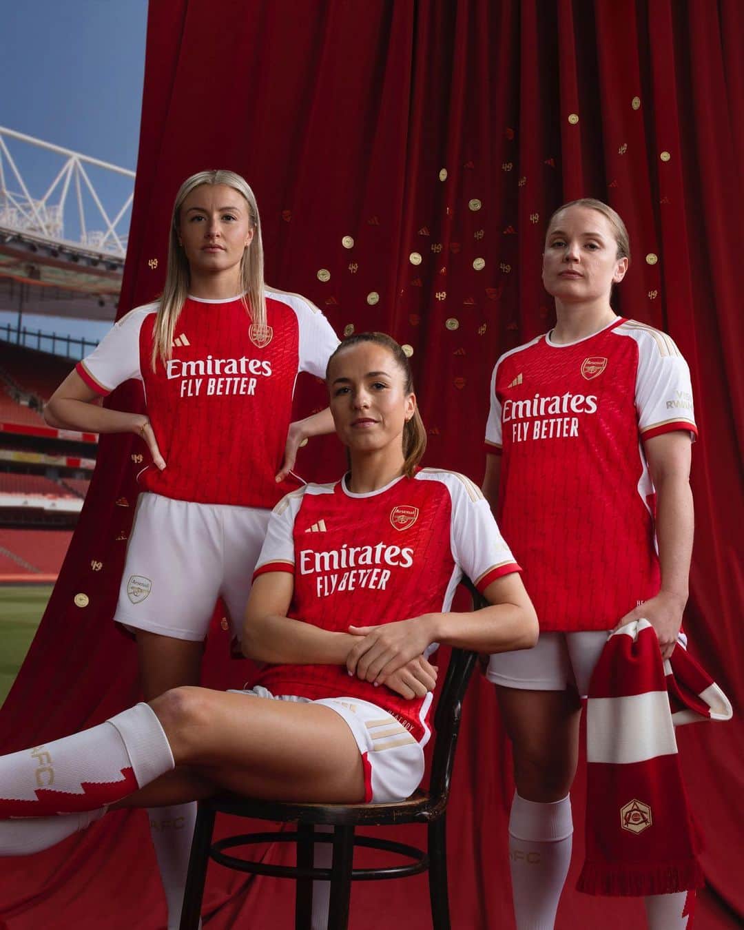adidas UKのインスタグラム：「Arsenal. Forever. 🔴⚪️  Introducing @arsenal 23/24 @adidasfootball home kit. Available now at adidas.com/Arsenal ❤️」