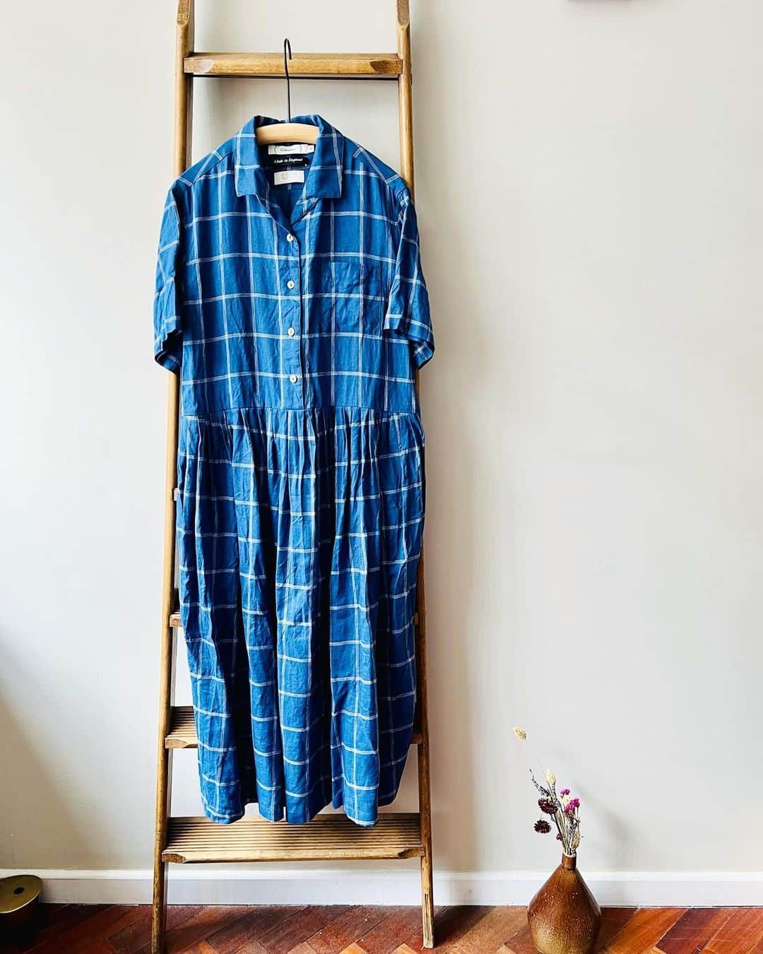 コレニモさんのインスタグラム写真 - (コレニモInstagram)「Hello beautiful sunny. We stocked new summer dresses. Using dead-stock fabric so limited stock is available🌾 See you soon! Aya xx」5月26日 17時02分 - colenimo