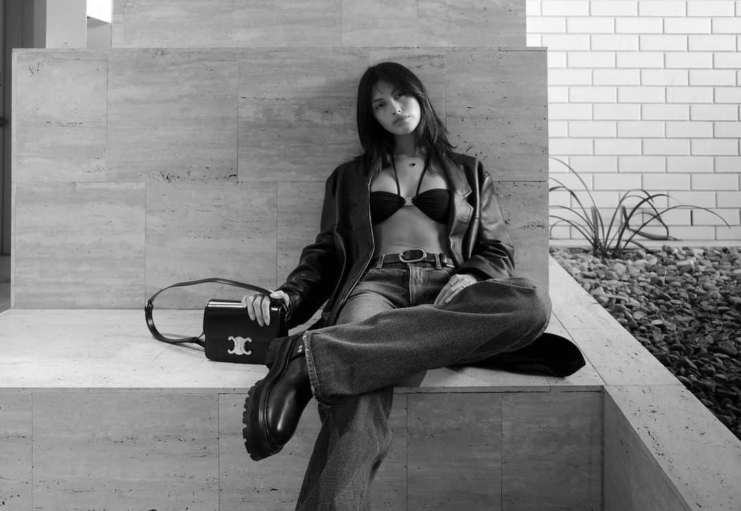 サラ・エレンのインスタグラム：「48 hours with @celine 🖤」