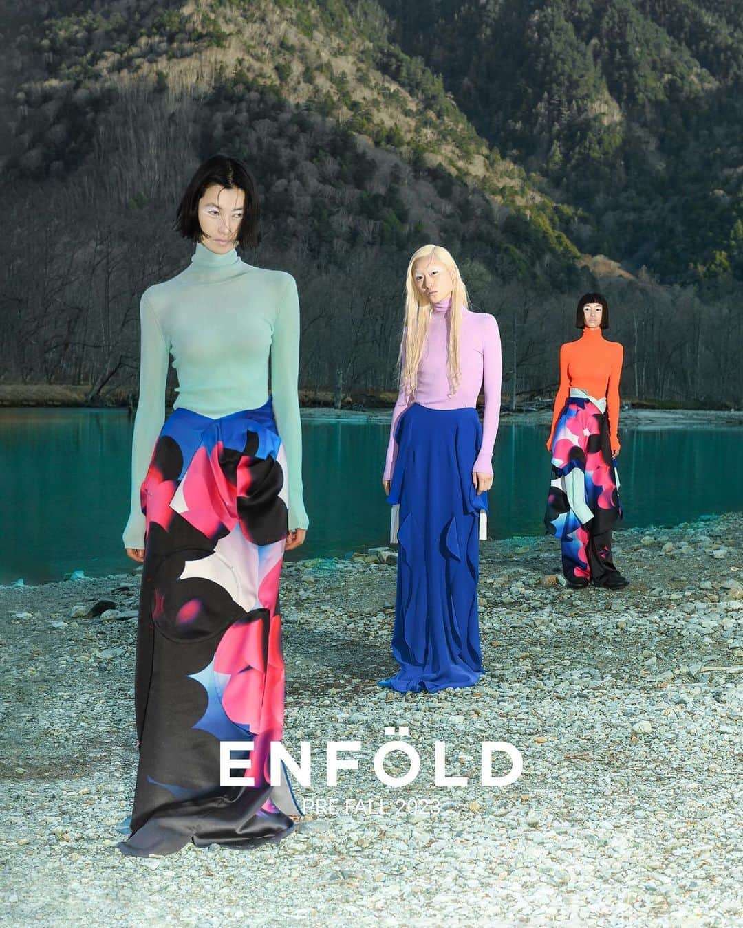 ENFÖLDさんのインスタグラム写真 - (ENFÖLDInstagram)「ENFÖLD PRE FALL 2023 Coming Soon.  -  #enfold_official #enfold #enföld #enfold_23SS #enfold_lineups」5月26日 19時38分 - enfold_official