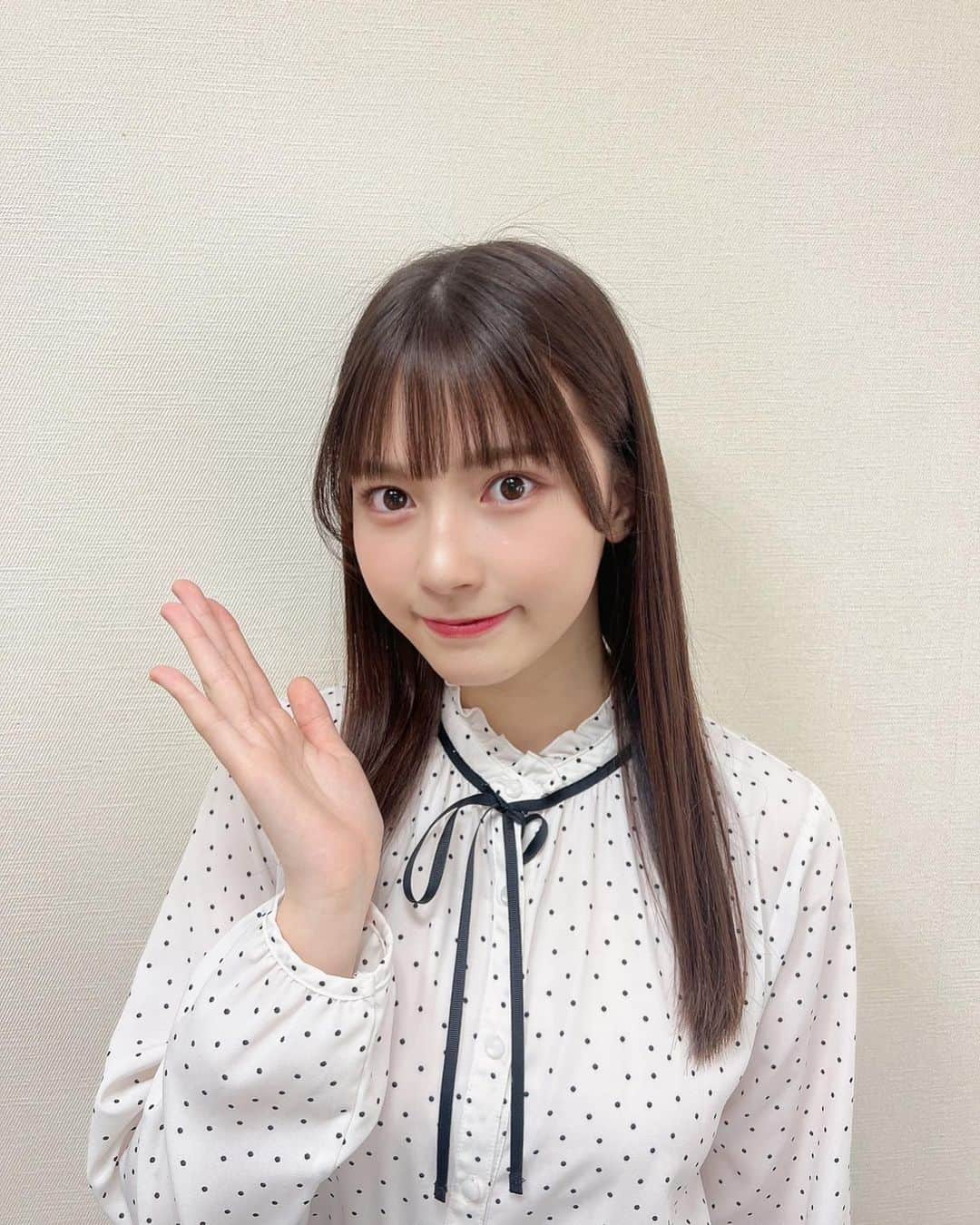 マジカル・パンチラインのインスタグラム：「#吉澤悠華  5/28(日)10:00〜フジテレビ「ワイドナショー」にワイドナティーンとして出演致します🎊  fujitv.co.jp/widna-show/  是非チェックしてください❗️  #ワイドナショー #ワイドナティーン #フジテレビ」