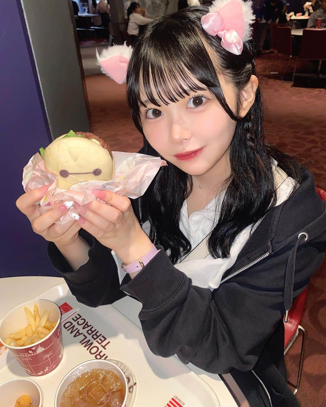 ゆめのインスタグラム：「ベイマックス( ꕹ )   #ディズニーランド   #ディズニーコーデ」