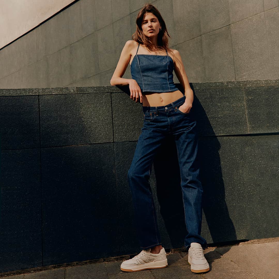 ホーガンのインスタグラム：「Vintage styles with a modern flair #HOGAN #SS23 #H630 #sneakers⁣ More at HOGAN.COM · tap the link in bio」