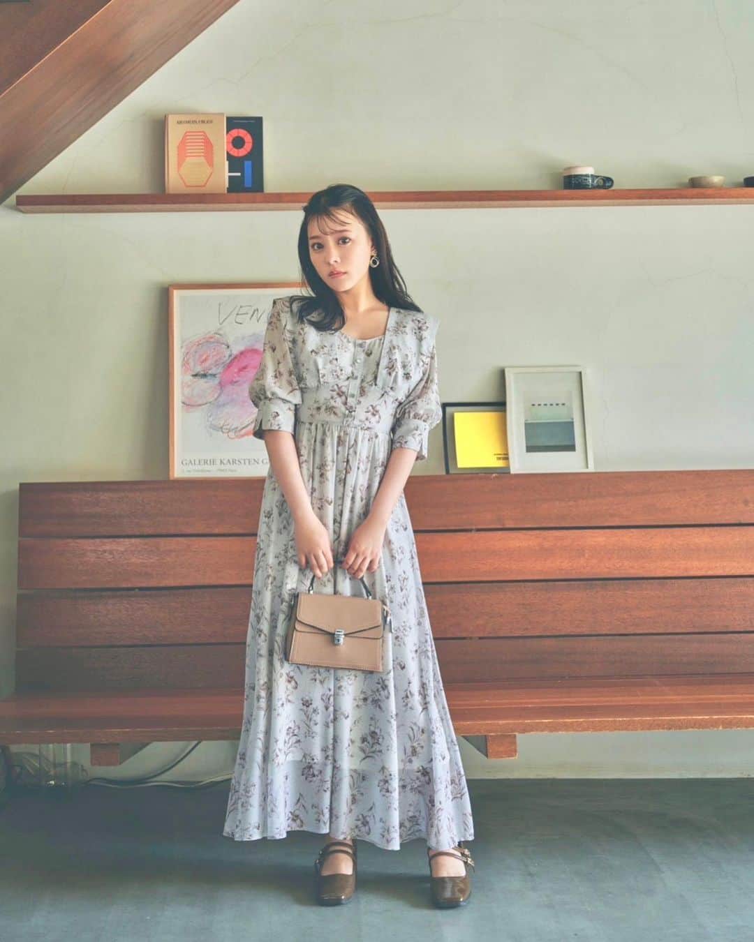 齊藤なぎさのインスタグラム：「dazzlin Early Autumn Story 🍋🍁 ⁡ ⁡ モデルを務めさせていただきました！ ⁡ dazzlinさんのワンピース、毎シーズン可愛くて よく着させていただいているのでとても嬉しかったです☺️♡ ⁡ 夏服、秋服の女の子を見るのがすごく好きなので ぜひ着て欲しい！！！！(？) お揃いしましょう〜〜！ ⁡ #dazzlin #ダズリン #齊藤なぎさ ⁡ ⁡ ⁡ ⁡」