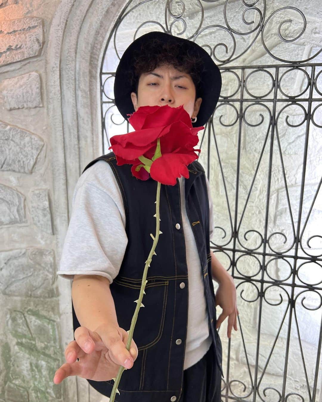 きょんさんのインスタグラム写真 - (きょんInstagram)「後半バラで遊んだの。」5月26日 20時59分 - kyon.kyonkuma