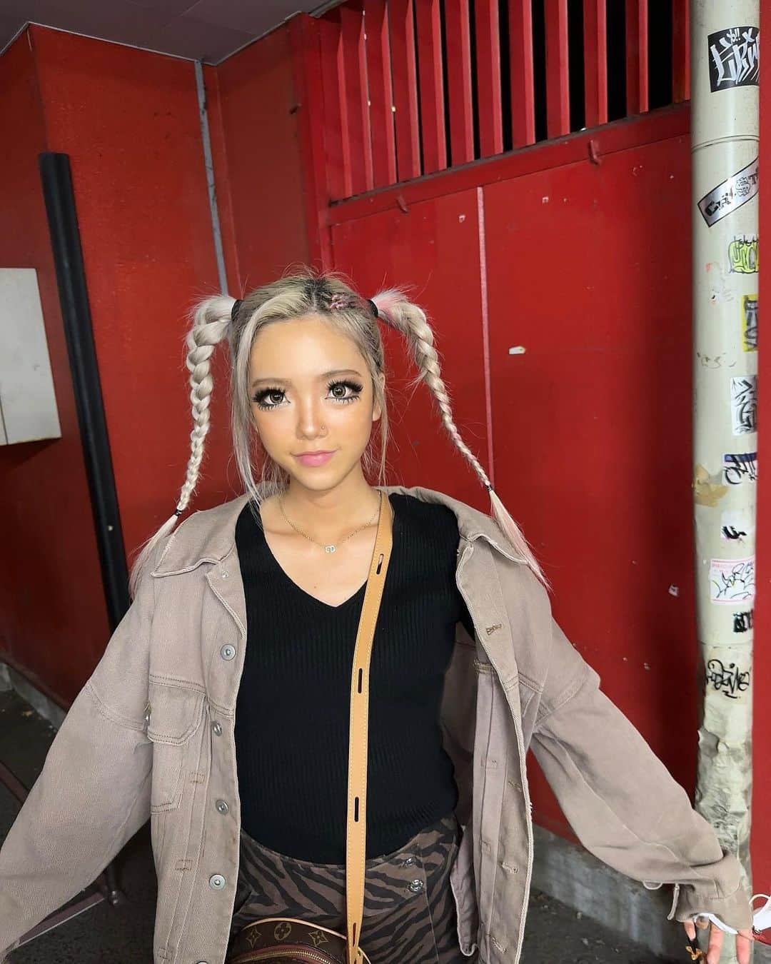 ちみれなのインスタグラム：「にゃあ」