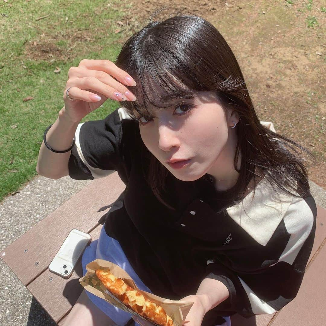 うちだゆうほさんのインスタグラム写真 - (うちだゆうほInstagram)「☀️🌱🧇☕️🎶」5月26日 21時00分 - uchidayuho