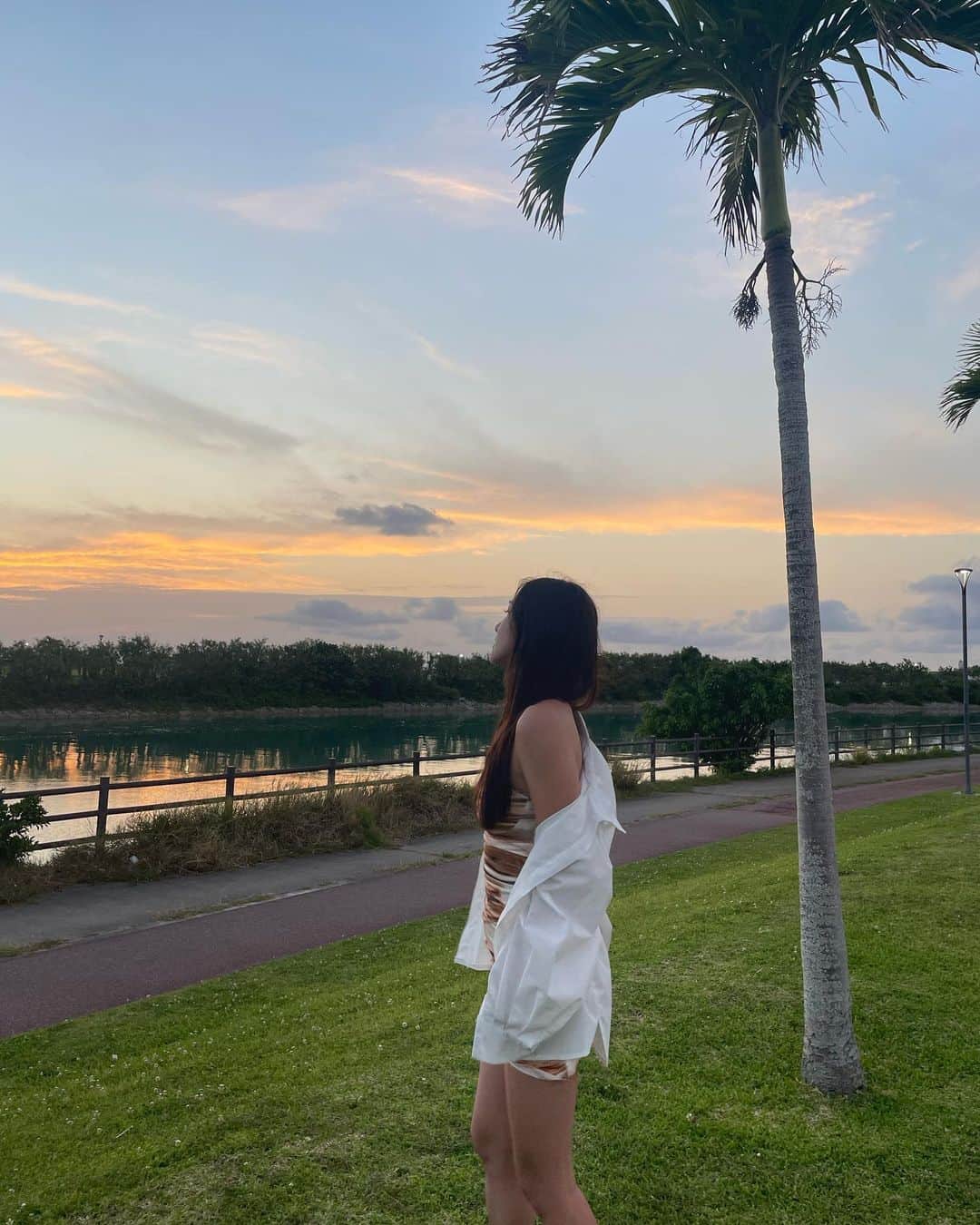 𝑀𝑎𝑘𝑖𝑀𝑖𝑘𝑢のインスタグラム：「今年の夏も沢山色んなところに行きたいっ！  人気の韓国アイドルなど豪華なアーティストも沢山出演する夏フェス 「WATER BOMB JAPAN」が日本初上陸🇯🇵  7月に、大阪、東京、名古屋の3つの会場で開催🩷  Qoo10にてチケット発売中🎟🩵 ̖́-‬  #WATERBOMBJAPAN #WATERBOMB #ウォーターボムジャパン #ウォーターボム #夏フェス #フェス #PR  @waterbomb_tokyo_official @waterbomb_nagoya_official @waterbomb_osaka_official」