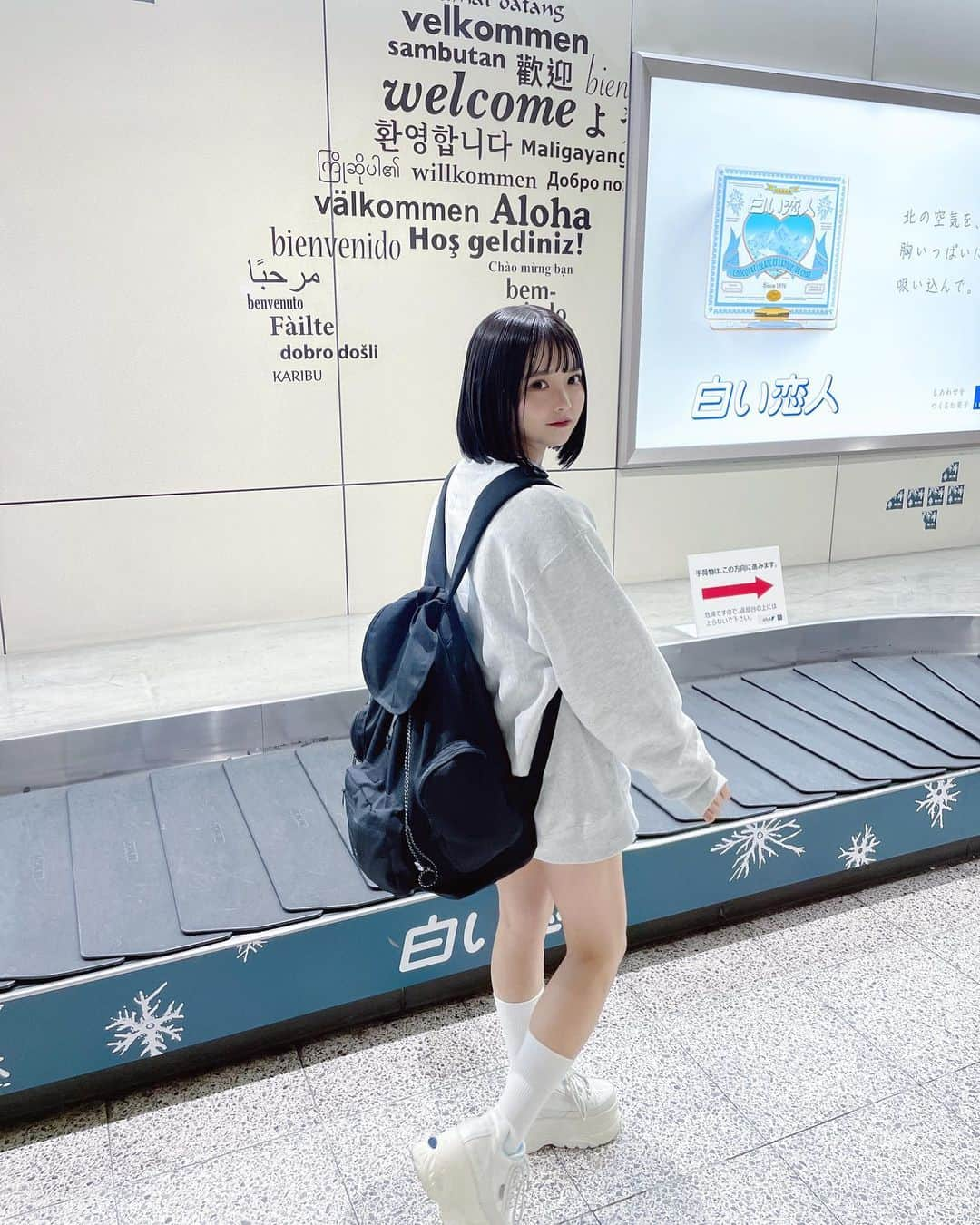 福山梨乃さんのインスタグラム写真 - (福山梨乃Instagram)「✈️✈️ . tops→ @whoswhogallery__  . 4月中旬の日帰り北海道です、、、いももちを沢山買って帰りました🐄🐄！！気合いで食べたラーメンおいしかったや、、、」5月26日 21時20分 - rinomaru_