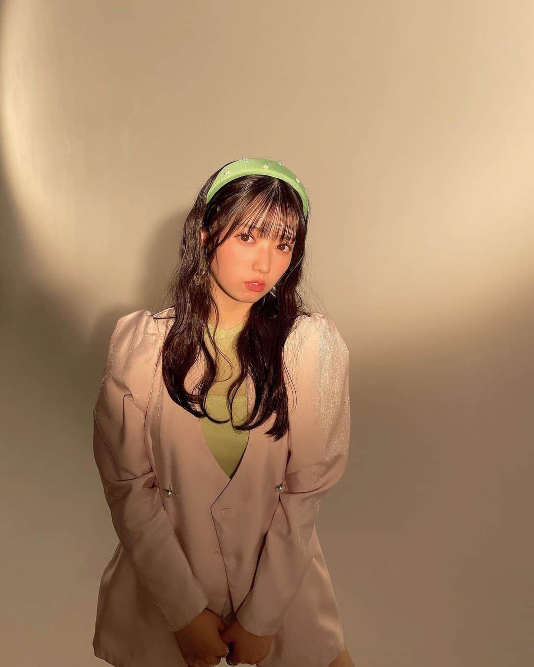 山岸理子のインスタグラム：「* ⁡ *.ﾟ🌼💚‪🌸 ⁡ ⁡ #tsubaki_factory #山岸理子 #衣装かわい #色んなポーズしてみた #明日は仙台だー」
