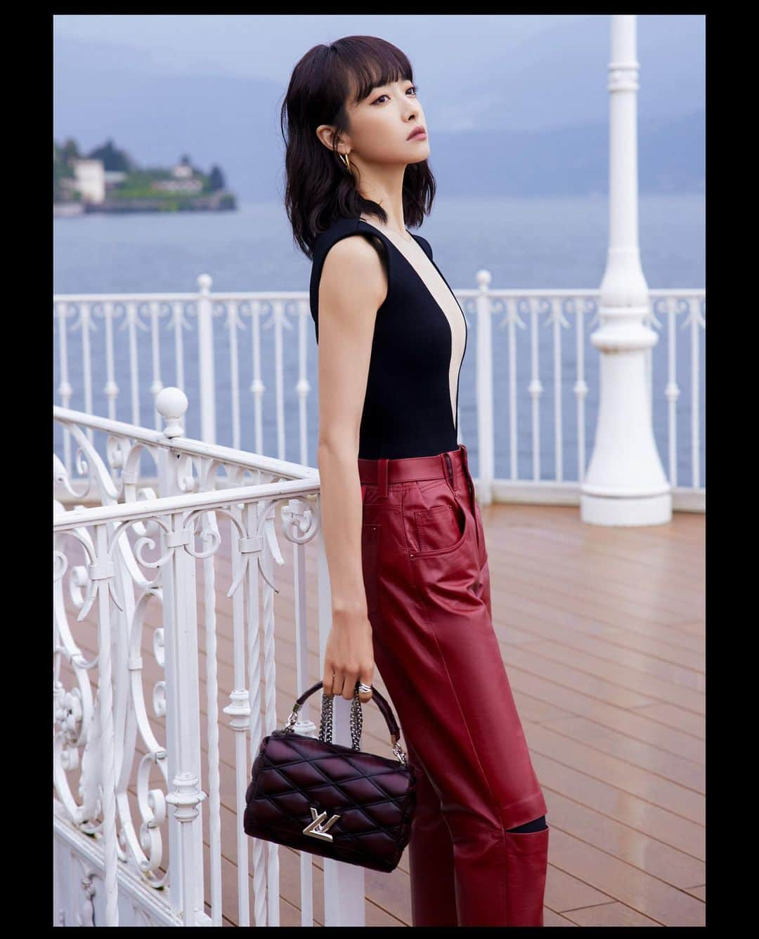 ビクトリアさんのインスタグラム写真 - (ビクトリアInstagram)「Thank you for inviting me.❤️ This collection is very exciting. #LVCRUISE24 @Louisvuitton #Louisvuitton」5月26日 21時41分 - victoria02_02