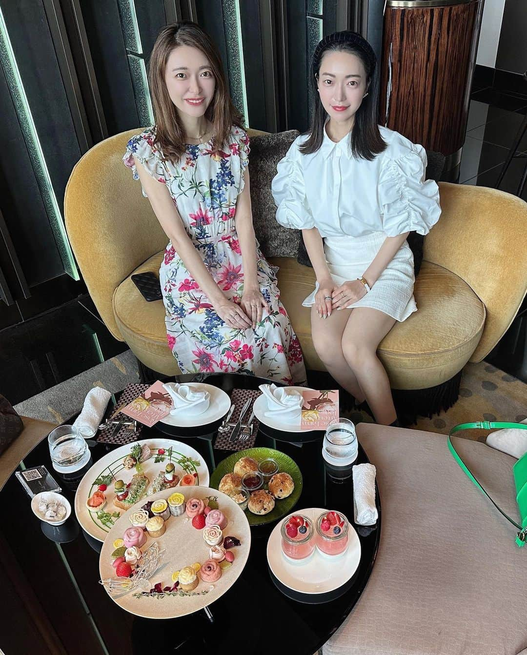 菊池かなこさんのインスタグラム写真 - (菊池かなこInstagram)「🌹Rose Farm Afternoon Tea🫖  📍ザ・プリンスギャラリー東京紀尾井町 / Levita @princegallerytokyokioicho   薔薇をテーマにしたアフタヌーンティー🍰🌹💕  普段あまりアフタヌーンティー行かないけど、 これはあまりにも可愛くてすぐ予約✨  *.:･.｡**.:･.｡**.:･.｡**.:･.｡**.:･.｡** #rosefarmafternoontea 🌹 #アフタヌーンティー#東京アフタヌーンティー #ホテルアフタヌーンティー#ローズアフタヌーンティー #ヌン活#アフタヌーンティー東京#ホテル女子会 #ザプリンスギャラリー東京紀尾井町 #プリンスギャラリー東京紀尾井町 #theprincegallerytokyokioicho #ラグジュアリーコレクション #luxurycollection」5月26日 22時10分 - canana_kanako