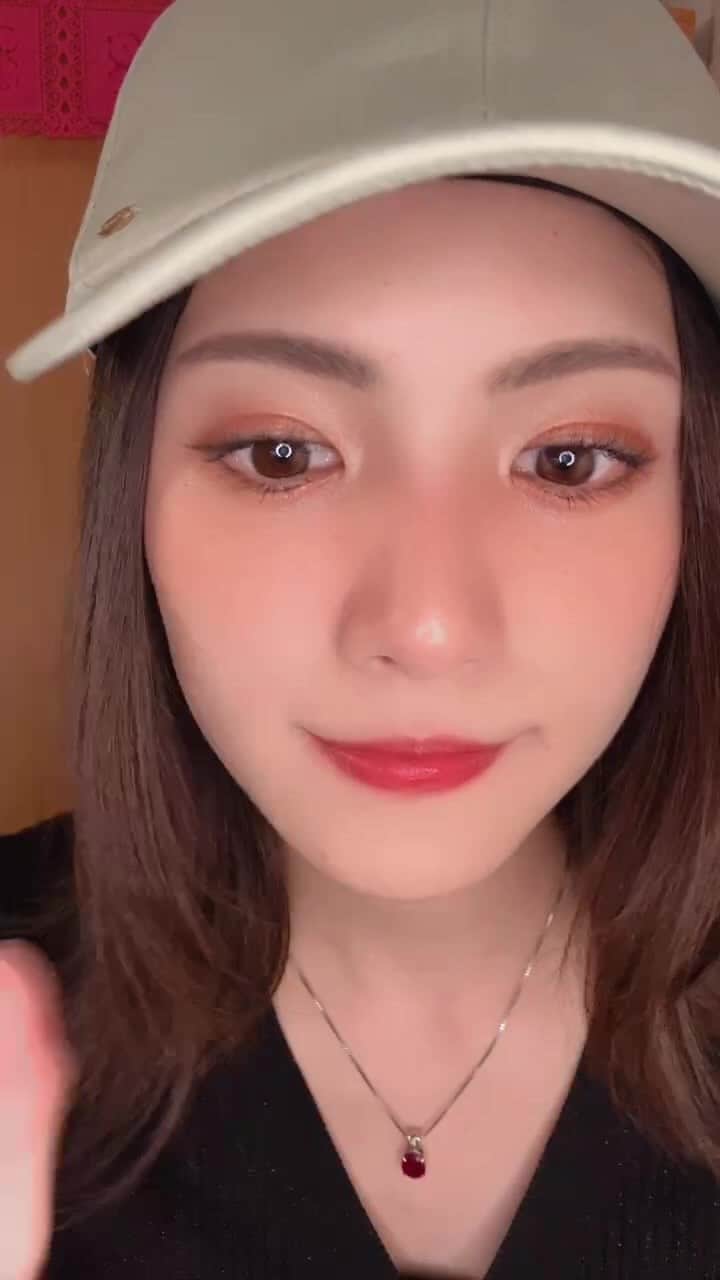 美沙玲奈のインスタグラム：「#マクアケ サポーター✨50名様✨ 突破記念インスタライブ🥰ありがとう御座いました！！！  #makuake #応援 #ありがとう #インスタライブ #アーカイブ」