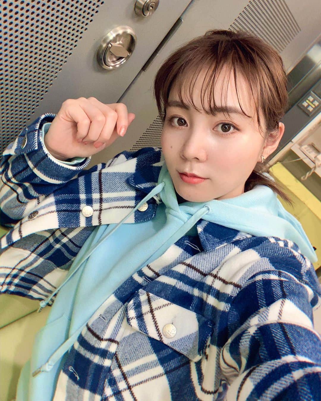 利水翔のインスタグラム：「. 今週もありがとうございました🦁💕  来週のラヴィット内 LION生コマーシャルは ５月31.６月１日✨ 是非チェックしてみて下さいね🥰  TBS８時半〜９時半  #ootd #happy #enjoy #TV #ライオン #ラヴィット #TBS #cm #ナレーション #コマーシャル #モデル #利水つばさ #ゴルフ #釣り #ファインダー越しの私の世界」