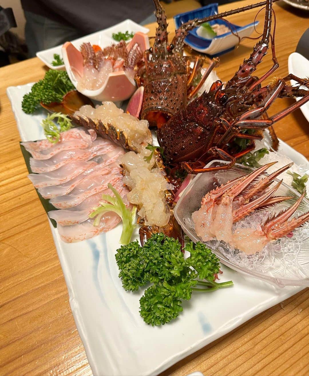 川島海荷さんのインスタグラム写真 - (川島海荷Instagram)「あ〜なんか食べたい気分〜 ただちょっぴりダイエット中なので、我慢我慢🫣🫣🫣  なのでいきなりの #飯テロ　 舞台で行った北海道グルメ♡🦐」5月26日 22時44分 - umika_kawashima