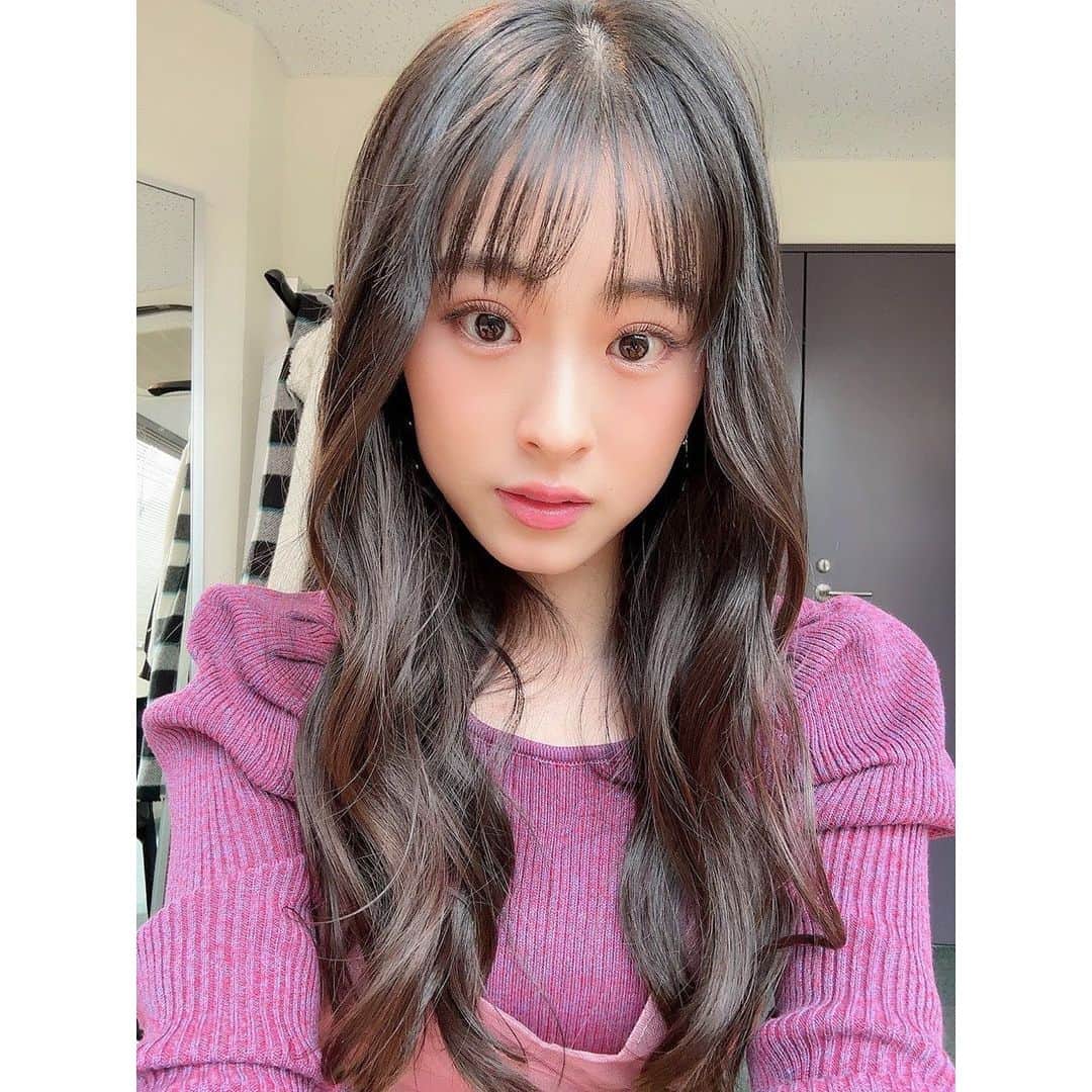 のインスタグラム：「． 5月27日(土) フジテレビ 「芸能人が本気で考えたドッキリGP」2時間SP 19時放送  5月28日(日) 日本テレビ 「サンデーPUSHスポーツ」 16時25分放送  出演させていただきます。 お時間合う方、是非ご覧ください✨  ((2度目のドッキリ、、、まんまと引っかかりました😂」