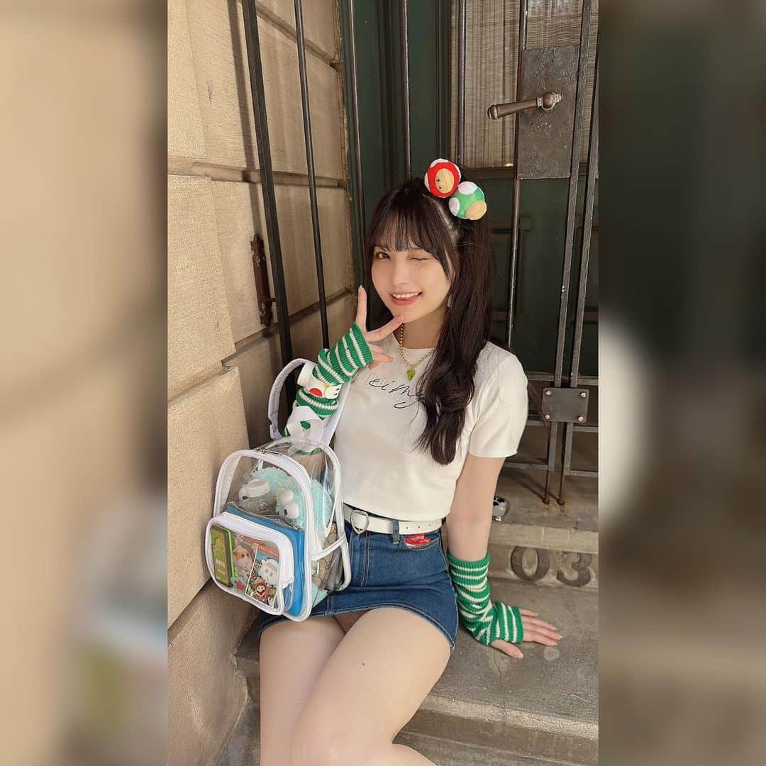 あまつ様のインスタグラム：「💚 ⁡ ⁡ クソガキちゃん🫶 ⁡ Y2Kファッションほーんとにかわいいよね🥹🩵 ⁡ 普段あんまり着ないグリーンカラーのコーデ☘️ ⁡ #あまつまりな #あまつ様 #私服」