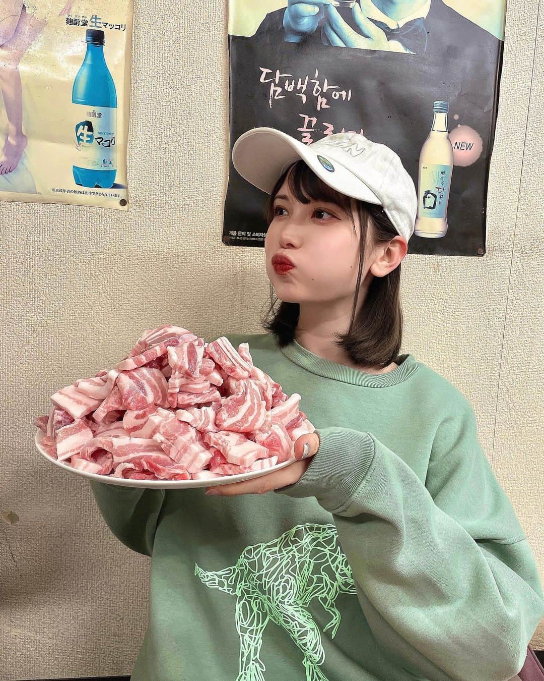藤城アンナのインスタグラム：「また食べたいな 山盛りおサム🥓  #サムギョプサル #漢陽 #韓国料理」