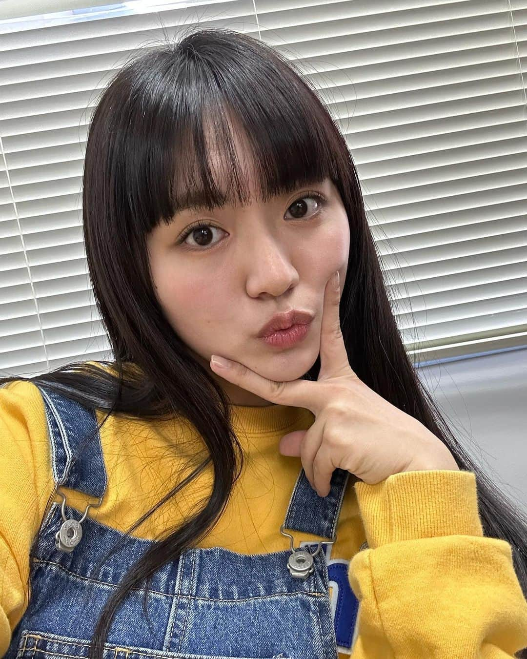 豊田留妃のインスタグラム：「あや と くれは と まゆり 。  SHISHAMO×ごっこ倶楽部  みたーー？？  #オフショ祭り中です」