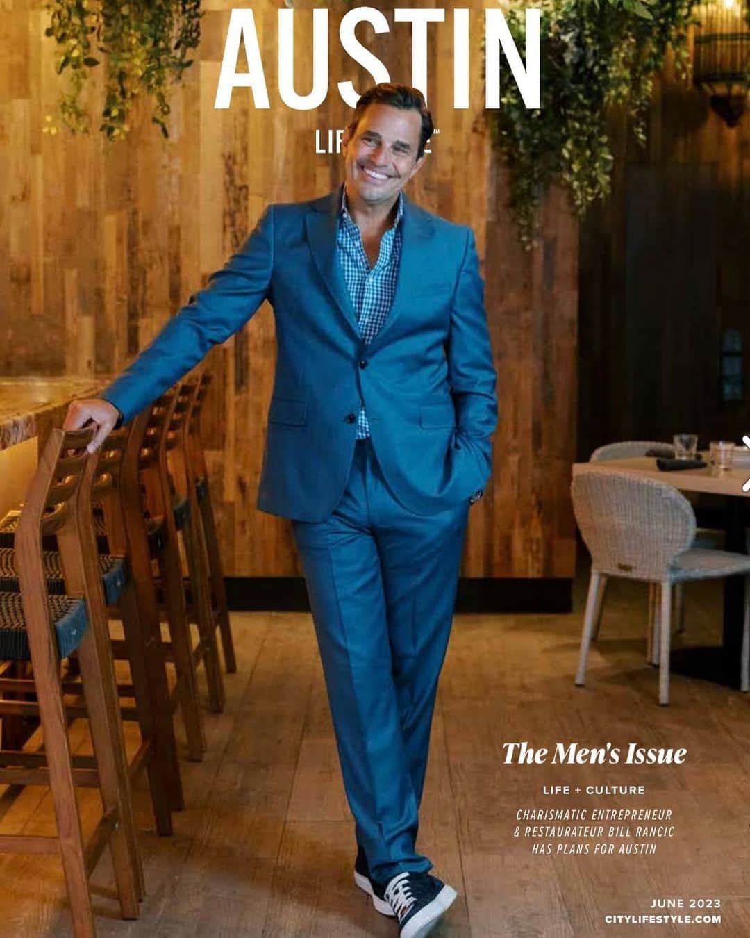 ビル・ランシックのインスタグラム：「The new issue of @austinlifestylemagazine is out today. Thank you for having me on the cover and for chatting all things RPM and more. Hoping we bring RPM to Austin in the near future! Click link in my bio to check out the new issue and read the article. ⁣ ⁣ Special thanks:⁣ Photographer: @jennamcelroyphoto  Stylist: @stephconeill @estiloaustinmen  Writer/Creative Director: @simplyjen22  Location: @abarestaurant」