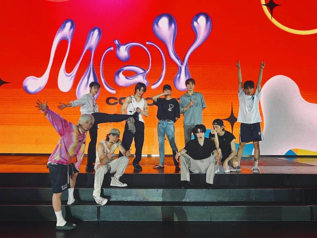 NCT 127さんのインスタグラム写真 - (NCT 127Instagram)「Rehearsal ‼️ 💚💚💚💚💚💚💚💚💚 🌹🐰🐱🍒🐻🐶🍑🐯🌕  #NCT127 #MAYCONCERT2023 #NCT #Thailand」5月27日 1時05分 - nct127