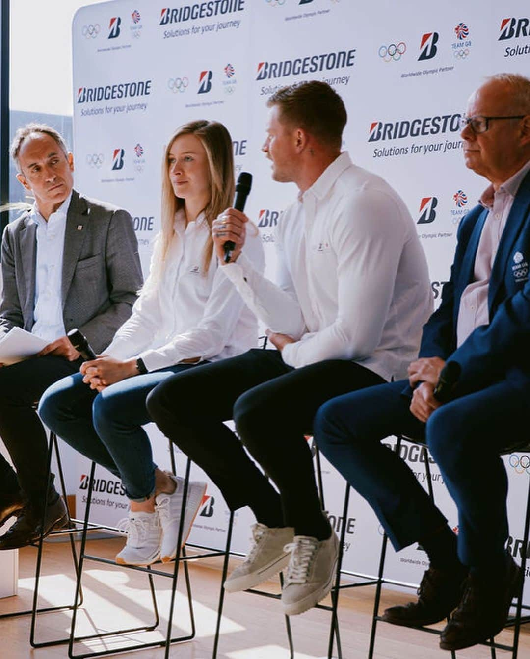 アダム・ピーティさんのインスタグラム写真 - (アダム・ピーティInstagram)「Top day spent with @bridgestoneeurope @chazworther @teamgb chatting about the journey we are on to prepare for #Paris2024. I hope @samquek13 @tge @lauraloucrane @just_geen @benjaminalldis @richiedriss enjoyed the experience and now understand that Olympians don’t rely on luck. We are prepared to perform! #Paris2024 #BridgestoneOlympicPartner #Olympics #PreparedToPerform #olympicgames」5月27日 2時17分 - adam_peaty