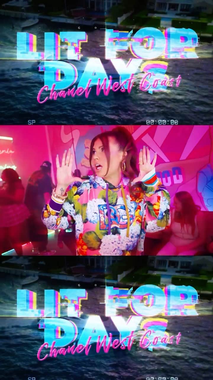 シャネル・ウエスト・コーストのインスタグラム：「NEW SINGLE & MUSIC VIDEO #LITFORDAYS OUT NOW! Like & comment if you’re feelin it! 😜🤘🏼😘💖  YouTube.com/chanelwestcoast   🎬 🎥 Director/DP: @ghostofgods__ 🎬Co-Director: @chanelwestcoast 🌴 Miami Producer: @failuresnooption_ 👁️ Miami 1st AC: Kevin 👁️1st AC: @angelrod_films 💡 Gaffer: @cinefilmin 🎨Colorist: @legitlooks 🎥 2nd Cam / BTS: @jmbernicle 📸 BTS Photography : @melsproduction Song production /Co-writers @billioncoast @willsaulsky @therealpjvegas @theillnicky @whatupobvi 🙏🏼🙌🏼  Tap link in bio to watch the music video!🎥🎵✨  #LitForDays #ChanelWestCoast #MusicVideoRelease #Director #Miami  #VisualMasterpiece #UnforgettableMoments #newmusic #memorialdayweekend」
