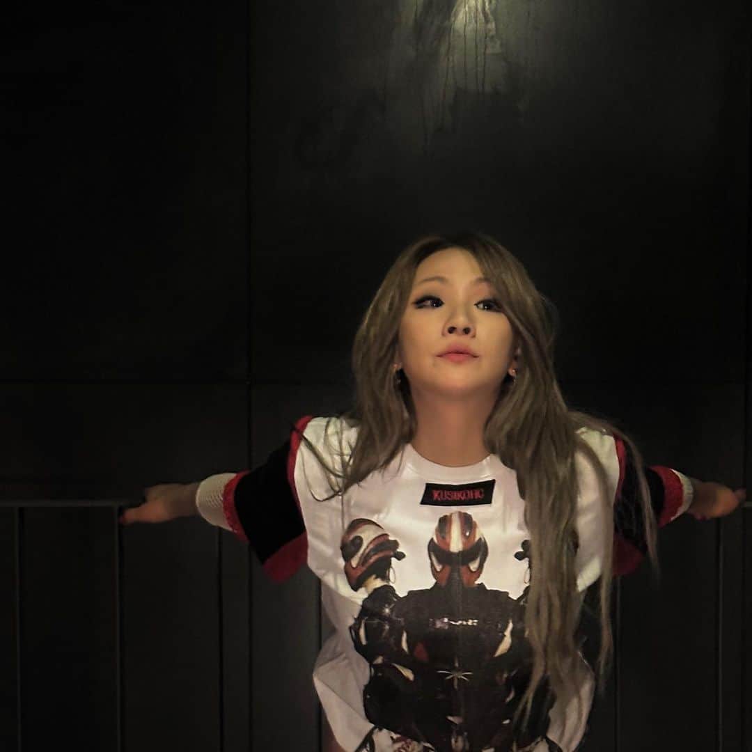 CL さんのインスタグラム写真 - (CL Instagram)「꿀」5月27日 12時44分 - chaelincl