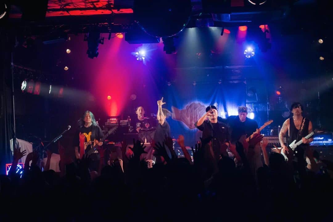 山嵐さんのインスタグラム写真 - (山嵐Instagram)「【埼玉⚡️】 ☠️The BONEZ 10th Anniversary Tour "47 AREAS”🔥  ■5/26(金) HEAVEN'S ROCK さいたま新都心VJ-3  BONERの皆様、YAMAR（？）の皆様、ありがとうございました🦔  ▶︎▶︎NEXT LIVE▶︎▶︎ 🦇DEAD POP FESTiVAL 2023 - 解 -😈 https://deadpopfest.com/  #thebonez10 #骨から気合い #山嵐」5月27日 13時02分 - yamaarashi07