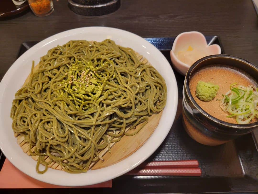 高岩竜一さんのインスタグラム写真 - (高岩竜一Instagram)「せっかく掛川まで来たので、掛川の茶そばを食べました😋」5月27日 13時16分 - takaiwa_t