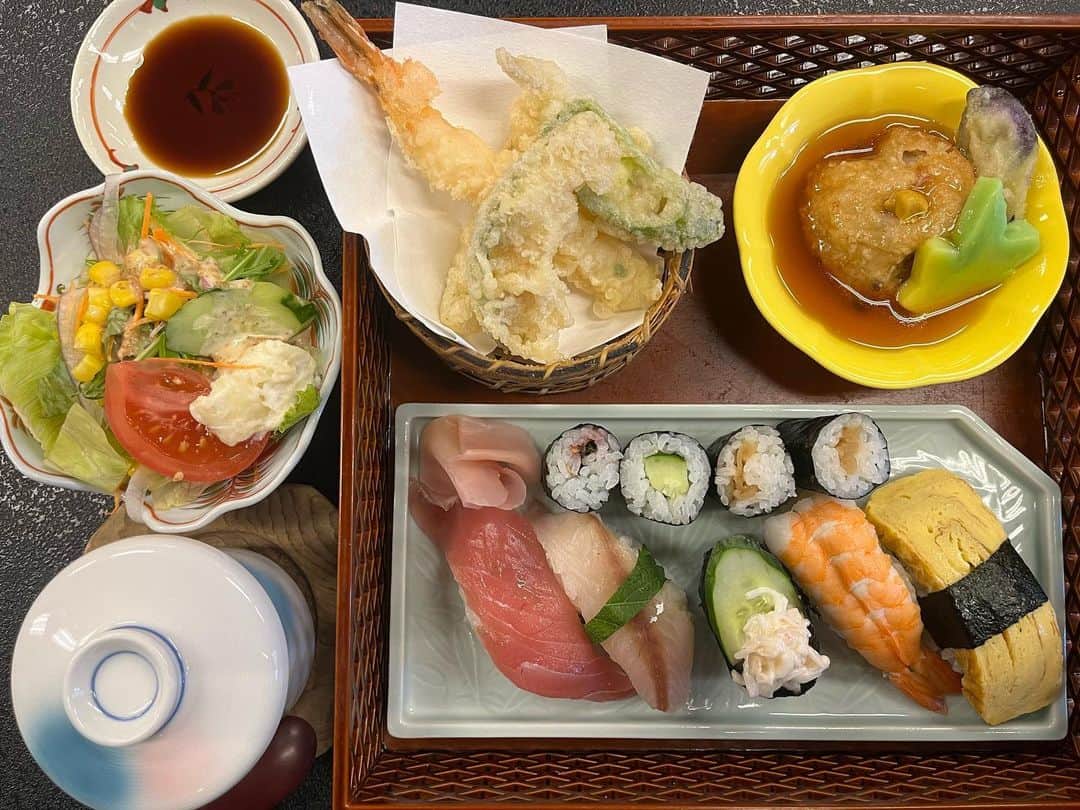 井林辰憲のグルメインスタ