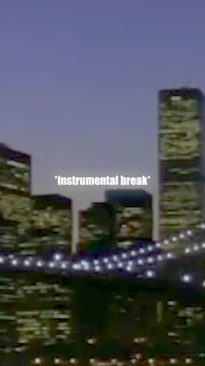 ケイリン・ルッソのインスタグラム：「dropping all 2023 ####🫦   Video edit by @spacedvisuals」