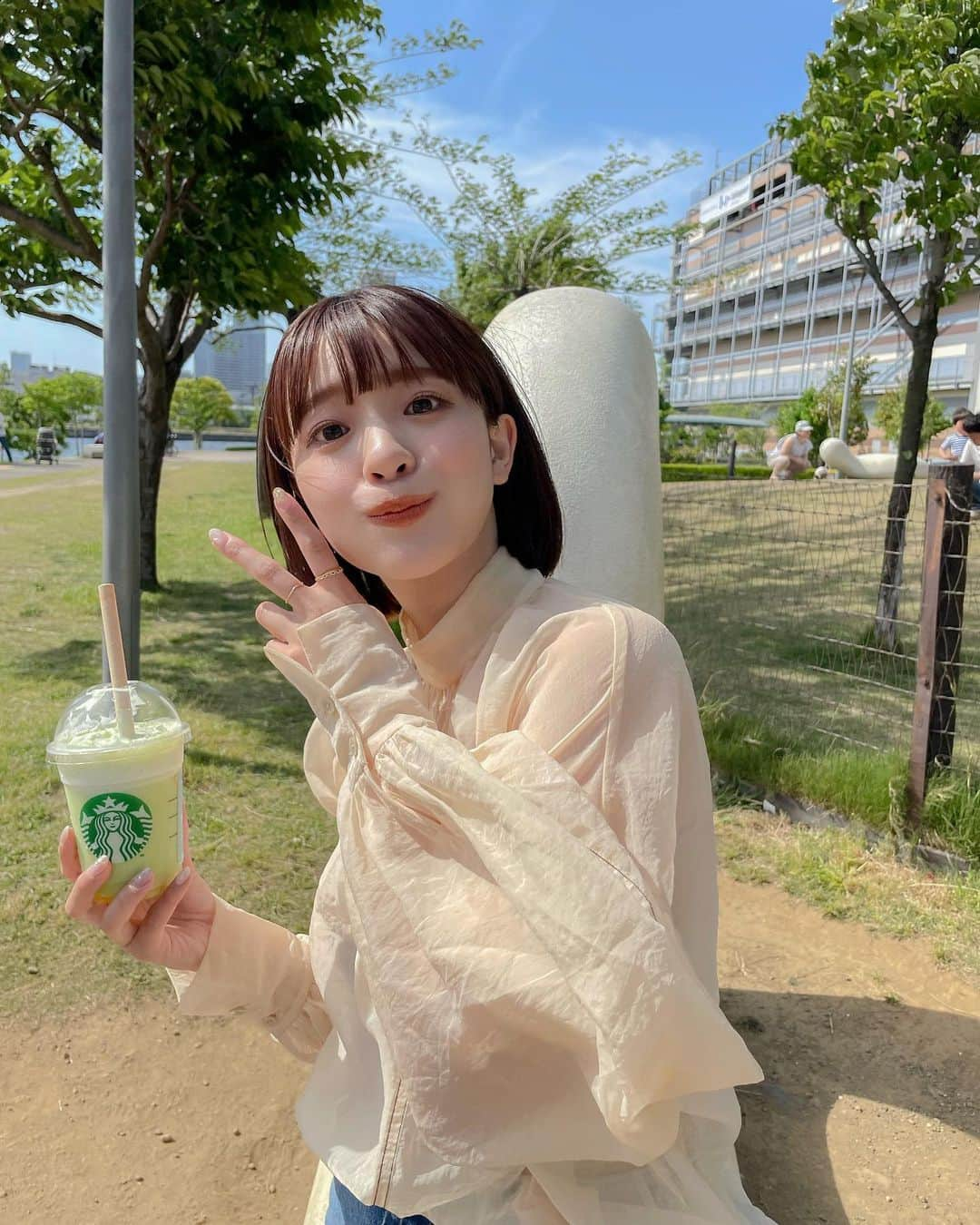 いのうえです。さんのインスタグラム写真 - (いのうえです。Instagram)「ㅤㅤㅤㅤㅤㅤㅤㅤㅤㅤㅤㅤおはようございます️☀️.° お久しぶりです!!いのうえ生きてます🙇🏻  少し前にお話しした321というライバー事務所が 主催しているアイドルのユニットを作るという オーディションの審査で配信を毎日頑張っていて なかなか写真が撮りに行く時間をつくれず ものすご~く更新が開あいてしまいました🥲  あれから審査はすすみ グループの所属は決定しました👏🏻✨ AKBと少し似ていて、選抜メンバーになれるかは いま結果を待っていて配信の成績とダンスや歌の トータルの成績で決まります💡⠜  今月末に先行選抜メンバーの発表が あるのでドキドキしながら結果を待ってます!!  3月に30歳の誕生日を迎えて こんな夢を叶えたいです挑戦してみたいです!って 勇気をだしてインスタライブで お話しした日から2ヶ月。 みんなが年齢なんて関係ないよ 応援してますって背中を押して くださったおかげで頑張れています🥲🍃  また選抜メンバーの結果が出たら 報告させてください🫡♡  他のことでも更新したいことが 溜まっているのでちょっとずつ インスタも再開していきます🤝🏻🤍  友達とも全然会えてないから 落ち着いたらあいたいな~🥹🫶🏻」5月27日 6時16分 - i_mao__