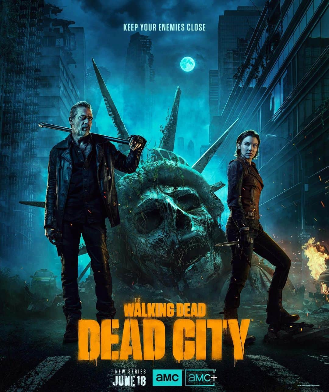 ローレン・コーハンさんのインスタグラム写真 - (ローレン・コーハンInstagram)「New artwork for DEAD CITY, coming to a billboard near you…  When Lauren first told me about the new Walking Dead spinoff that takes place in NYC, I immediately had an image in my mind of Maggie and Negan facing off in the hollowed eye sockets of a decaying Statue of Liberty. We eventually realized that Lady Liberty was actually not big enough for 2 people to stand in the eyes, but after a few mockups and revisions we arrived at another composition with the characters in the foreground. This final version was made by the amazing artists at @the_la_agency (they do all your favorite movie posters) with art direction and supervision by the AMC team: Ed Benitez, Nancy Hennings, Michelle Ragone, Ahmed Fakhr and Mark Williams. Photography by James Dimmock.」5月27日 6時29分 - laurencohan