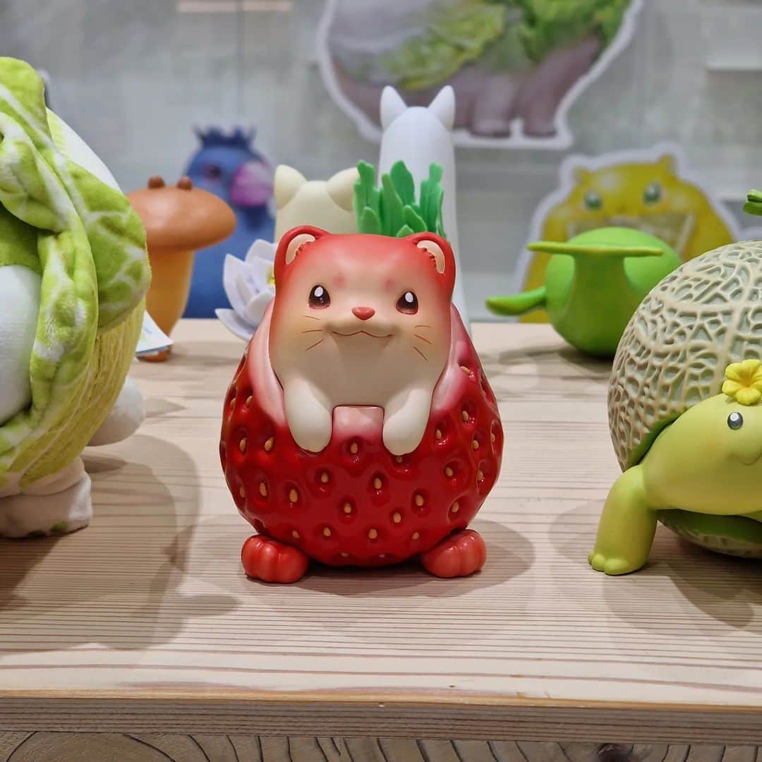 Ami Yamato（ヤマトアミ）さんのインスタグラム写真 - (Ami Yamato（ヤマトアミ）Instagram)「"Vegetable Fairies" by @ponkichim. Pop-up store in #shibuya , #Tokyo」5月27日 8時36分 - amiyamato