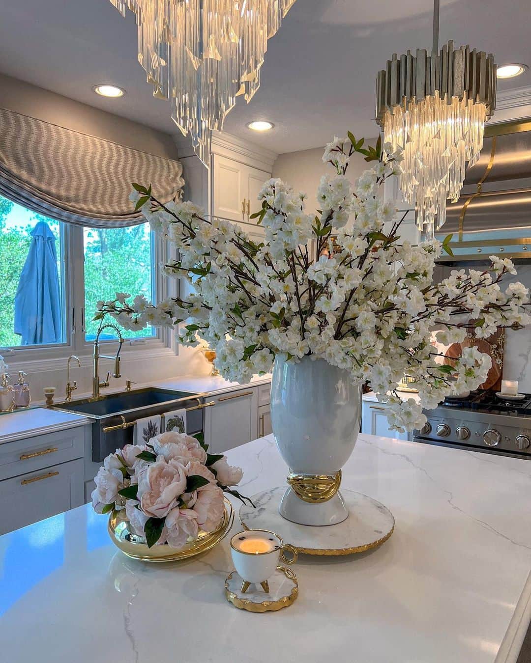 のインスタグラム：「Have you shopped our 35% Off Sitewide Memorial Day Weekend Sale?! If not, we have a shopping tip for you! Purchase your IMHD haul with AfterPay! This option is available at checkout, allowing you to pay off your IMHD purchase month by month. Head on over to inspiremehomedecor.com and look for this option at checkout! And enjoy faster shipping on your orders💫 Sale ends Monday May 29th at Midnight!  Link in bio inspiremehomedecor.com」